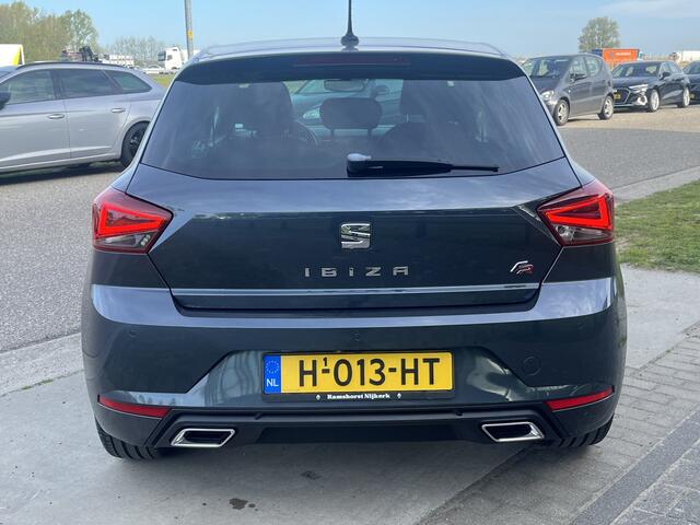 Seat IBIZA 1.0 TSI FR Business Intense /Als nieuw!! virtual cockpit / Camera / Apple Carplay - Android Auto / Cruise / 17''LMV /