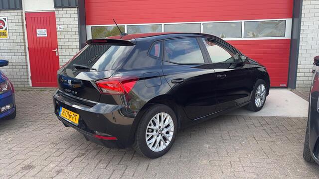 Seat IBIZA 1.0 TSI Style Business Intense AUTOMAAT / BEATS / KEYLESS / FULL LED / CAMERA / CARPLAY / STOELVERW / NAVI / CLIMA / PDC / NL-AUTO