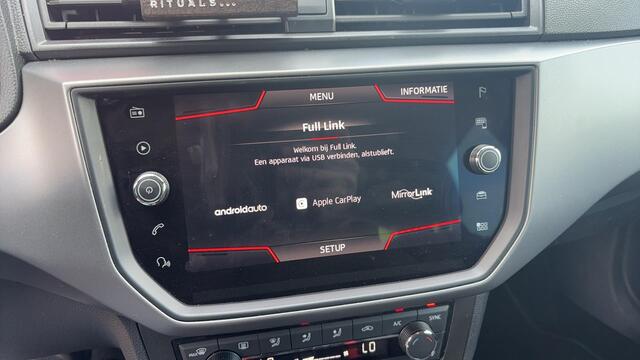 Seat IBIZA 1.0 TSI Style Business Intense AUTOMAAT / BEATS / KEYLESS / FULL LED / CAMERA / CARPLAY / STOELVERW / NAVI / CLIMA / PDC / NL-AUTO