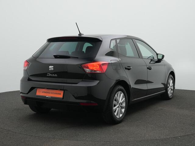 Seat IBIZA 1.0 EcoTSI 95 pk Style Business Intense | Stoelverwarming | Navigatie | Parkeersensoren voor/achter | Carplay | Climatronic 2-zone