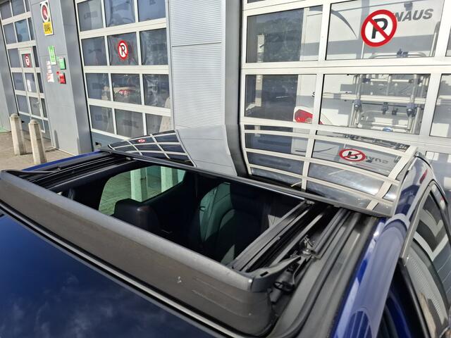 Seat IBIZA 1.0 TSI FR Business Intense Plus | Navigatie/Android/Apple Carplay | LM Velgen 18" | Elektrisch Glazen Panoramadak | Voorstoelen Verwarmd | Cruise Control | Airco |