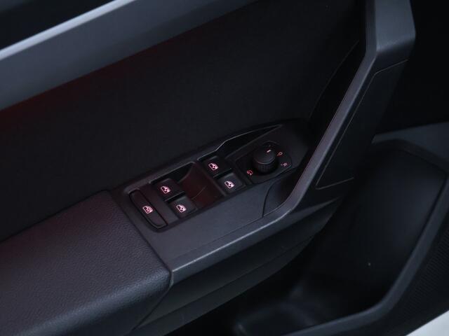 Seat IBIZA 1.0 TSI FR Business Intense [APPLE CARPLAY, ANDROID, CAMERA, PDC V+A, CRUISE, CLIMATE, NIEUWSTAAT]