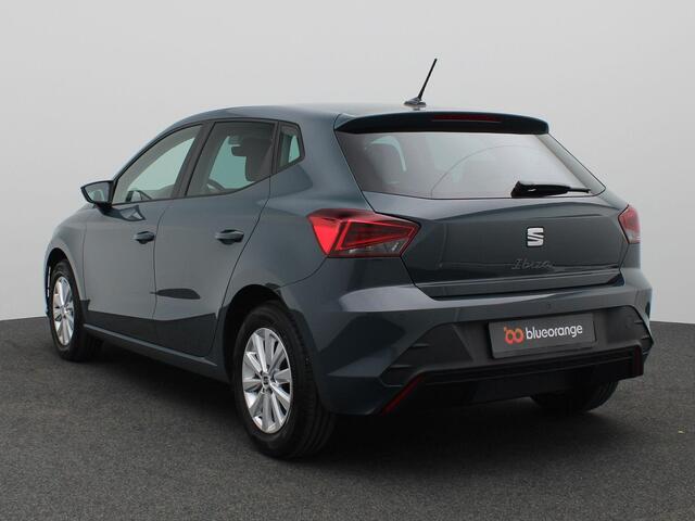 Seat IBIZA 1.0 MPI Reference 80PK Airco, Cruise Control, Parkeersensoren Achterzijde, Navi via Apple Carplay/Android Auto, LED-Koplampen, 15" LM Velgen
