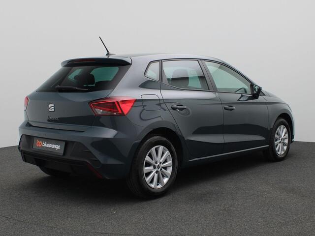 Seat IBIZA 1.0 MPI Reference 80PK Airco, Cruise Control,Parkeersensoren Achterzijde, Navi via Apple Carplay/Android Auto, LED-Koplampen, 15" LM Velgen