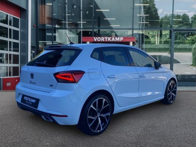 Seat IBIZA 1.0 TSI FR LEDER-ALCANTARA/CAMERA/ACC/STOELVERW/NAVI