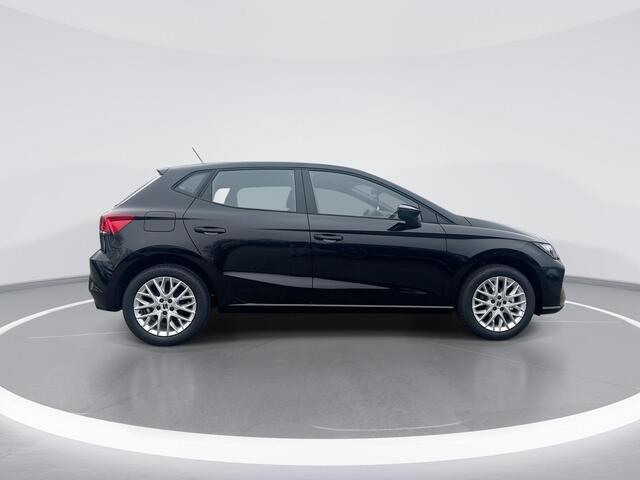 Seat IBIZA Style Plus 1.0 EcoTSI 70 kW / 95 PK Hatchback 5 de | Mettalic Lak