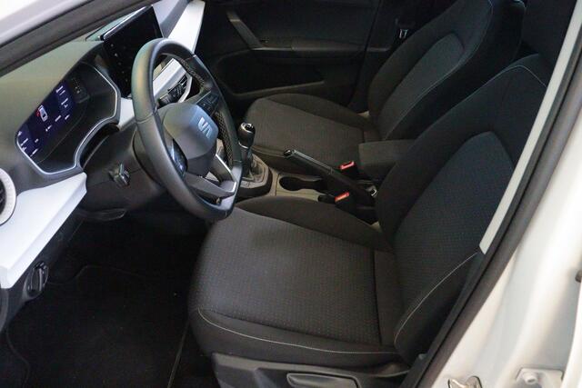 Seat IBIZA 1.0 EcoTSI Style Business Intense 96PK | NAVI | CLIMA | PDC V+A | STOELVERW | CRUISE |