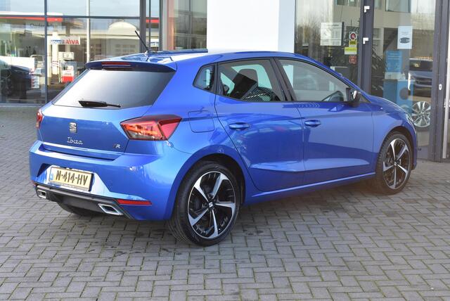 Seat IBIZA 1.0 EcoTSI FR Business Intense SEAT Ibiza 1.0 TSI FR Business Intense 18" lichtmetalen velgen, Full led, Navigatie professional, digital cockpit, camera, parkeersensoren (voor en achter), privacy glas, multifunctioneel stuurwiel, cruise control, LED dagri