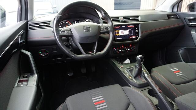 Seat IBIZA 1.0 TSI 95pk 5Drs FR Business Intense LED 17inch LM Keyless A-Camera Sfeerverlichting Trekhaak *NL auto* 121583km!