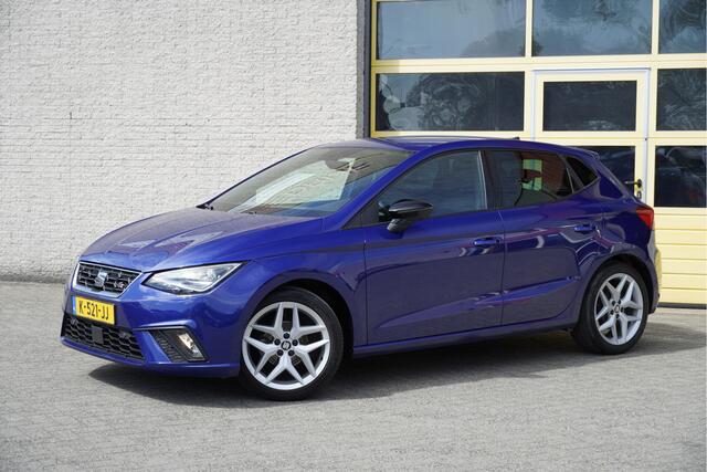 Seat IBIZA 1.0 TSI 5drs FR Business Intense Plus BJ2020 Lmv 17" | Led V+A | Pdc | Achteruitrijcamera | App-Connect | Navi | Virtual cockpit | Dashboard verlichting | Climate control | Cruise control | Sportstoelen | Sportstuur | Verwarmde voorstoelen | Zwarte hemel