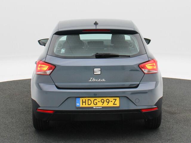 Seat IBIZA 1.0 EcoTSi Style Plus | Parkeersensoren | Cruise Control | Airco | CarPlay | 15 Inch | 11.734 Km !!