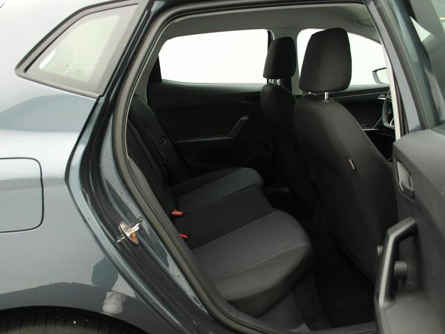 Seat IBIZA 1.0 EcoTSi Style Plus | Parkeersensoren | Cruise Control | Airco | CarPlay | 15 Inch | 11.734 Km !!