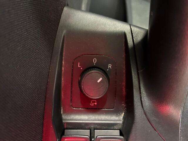 Seat IBIZA 1.0 EcoTSI 115pk DSG FR Business Connect · Apple/Android Car Play · Cruise Control · Sportstoelen · Verkeersbord Detectie · Rijprofielselectie · Elek. Inklapbare Spiegels ·