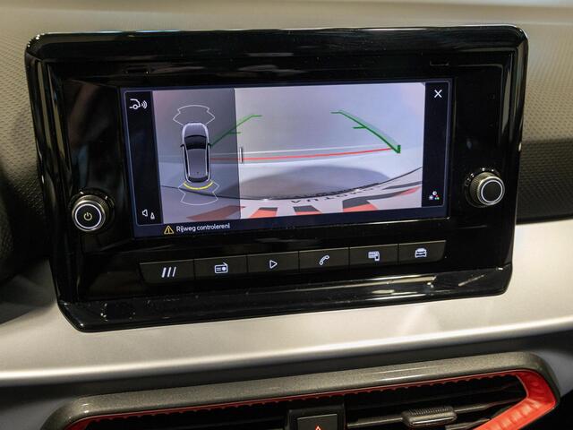 Seat IBIZA 1.0 EcoTSI FR Business Connect / 115pk / Achteruitrijcamera / Apple Carplay / Airco / Stoelverwarming