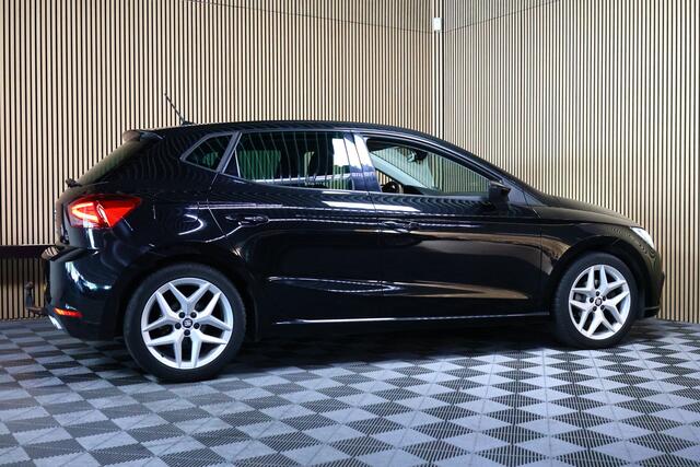 Seat IBIZA 1.0 TSI FR Business Intense AVM AUTOM CARPLAY NAVI CRUISE CAMERA THAAK "19