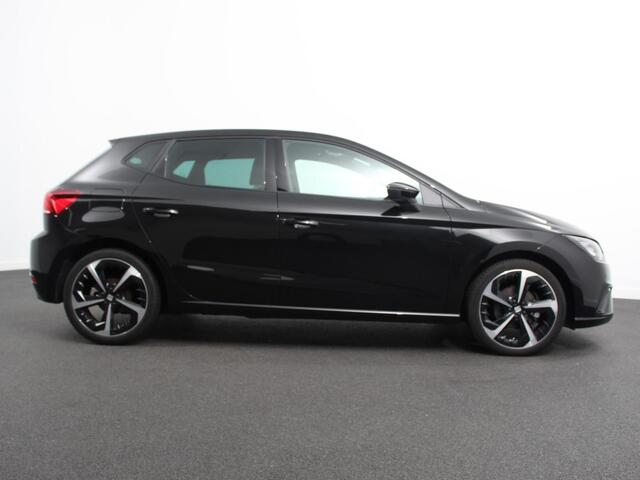 Seat IBIZA 1.0 EcoTSI 116pk DSG FR Navigatie Apple Carplay/Android Auto Climate Control Adapticve Cruise Control Led Camera Dab Parkeer sensoren Keyless Entry