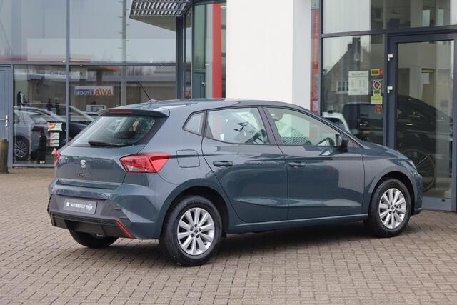 Seat IBIZA 1.0 EcoTSI Reference VANF ¤ 299,- P.L. * 95PK / 70kW, Draadloos Apple Carplay & Android Auto, volledig digitaal instrumentenpaneel, full LED koplampen, parkeersensoren achter, airco, cruise control, 15" LMV