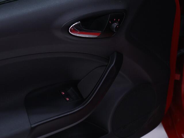 Seat IBIZA 1.0 EcoTSI Reference 5 DRS [APPLE CARPLAY, AIRCO, ANDROID AUTO, CRUISE CONTROL, ELEKTRISCHE RAMEN, CENTRALE VERGRENDELING, START/STOP SYSTEEM, STUURBEKRACHTIGING, NIEUWSTAAT]