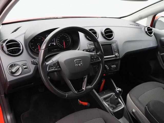 Seat IBIZA ST 1.0 EcoTSi Style Connect | Trekhaak | Airco | Cruise Control | Bluetooth | Parkeersensoren | 15 inch | 96.036 Km !!