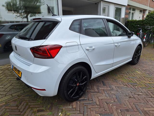 Seat IBIZA 1.0 TSI Style Business Intense /Camera/Navi/17inch/Apple/Android/Garantie