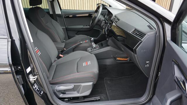 Seat IBIZA 1.0 TSI 95PK 5Drs FR Business Intense 17inch LM Navi Adaptive Cruise Control App-Connect Seat Drive Select *NL auto*