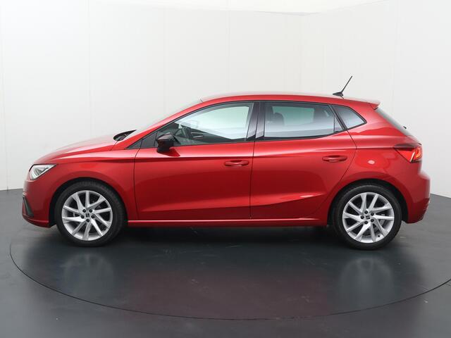Seat IBIZA 1.0 EcoTSI FR Business Intense | 95 PK | Achteruitrijcamera | Adaptive cruise control | Apple Carplay/Android Auto | Stoelverwarming |