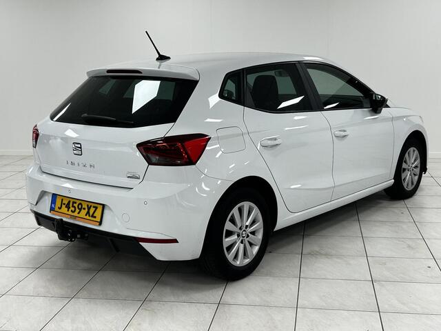 Seat IBIZA 1.0 MPI Reference NAVIGATIE | TREKHAAK | PARKEERSENSOREN ACHTER | CLIMATE CONTROL