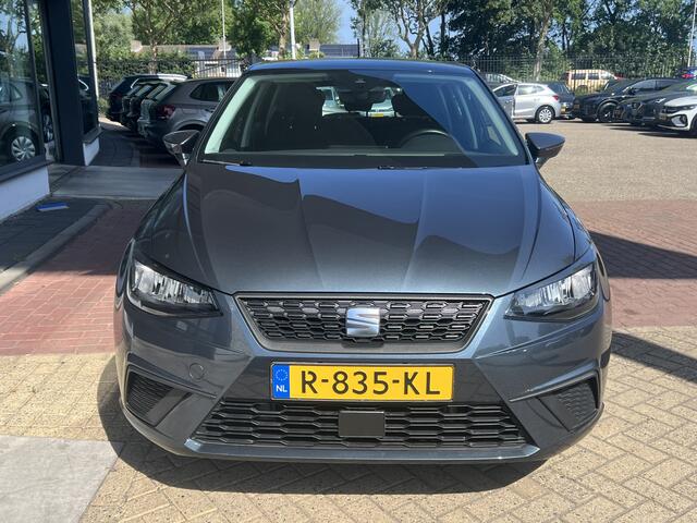 Seat IBIZA 1.0 EcoTSI Style Online / Apple Carplay / 15 Inch / Parkeersensoren / climate control / adaptive cruise