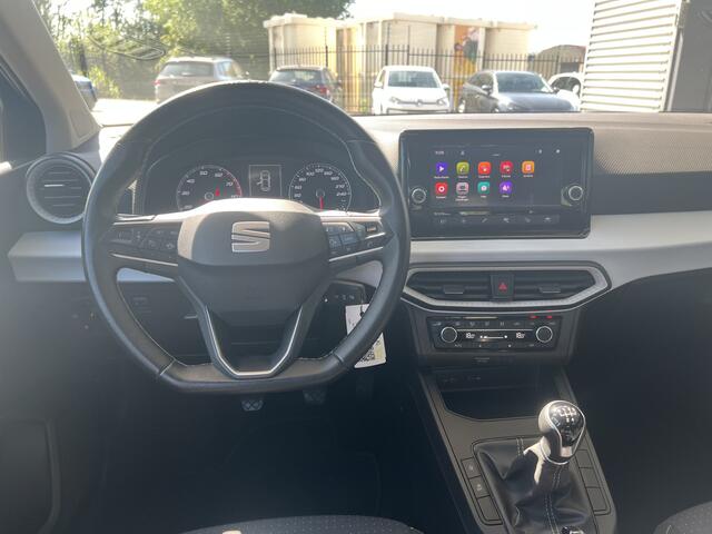 Seat IBIZA 1.0 EcoTSI Style Online / Apple Carplay / 15 Inch / Parkeersensoren / climate control / adaptive cruise