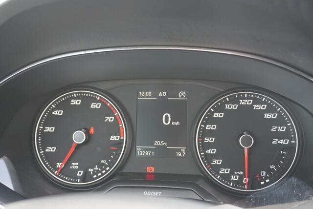 Seat IBIZA 1.0 TSI St. Bns.Intense Park. sensoren | CarPlay | Camera | ACC | NAP