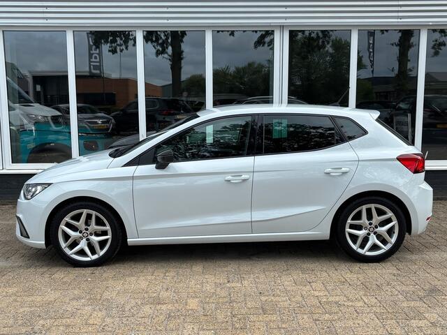 Seat IBIZA 1.0 TSI FR Business Intense | Apple Carplay | Achterruitrijcamera | Adaptieve Cruise | Navi