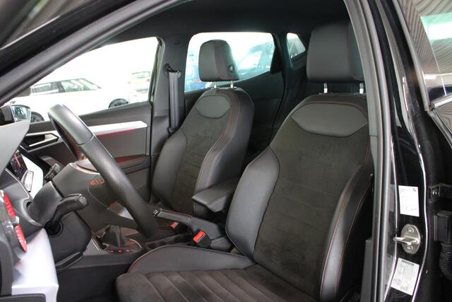 Seat IBIZA 1.0 EcoTSI FR Business Intense / Stoelverwarming / Camera / Navi. / Full led / 18'' LMV /