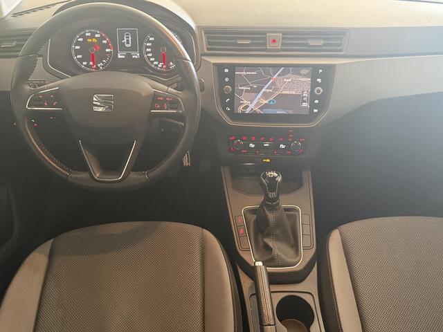Seat IBIZA 1.0 TSI Style / Navigatie / Climate Controle / Carplay / 16" LM velgen / stoelverwarming