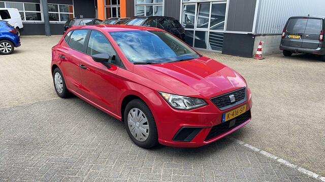 Seat IBIZA 1.0 MPI Reference Airco Elektrische ramen Multimedia scherm