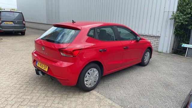 Seat IBIZA 1.0 MPI Reference Airco Elektrische ramen Multimedia scherm