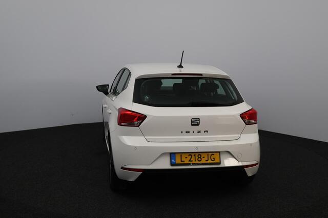 Seat IBIZA 1.0 TSI Style /DAB+! /Apple + Android /Climat /Cruise /Elek. pakket /Bluetooth /USB /Diml. Automatisch /Isofix /15"LMV /PDC.
