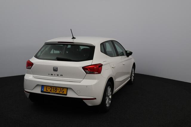 Seat IBIZA 1.0 TSI Style /DAB+! /Apple + Android /Climat /Cruise /Elek. pakket /Bluetooth /USB /Diml. Automatisch /Isofix /15"LMV /PDC.