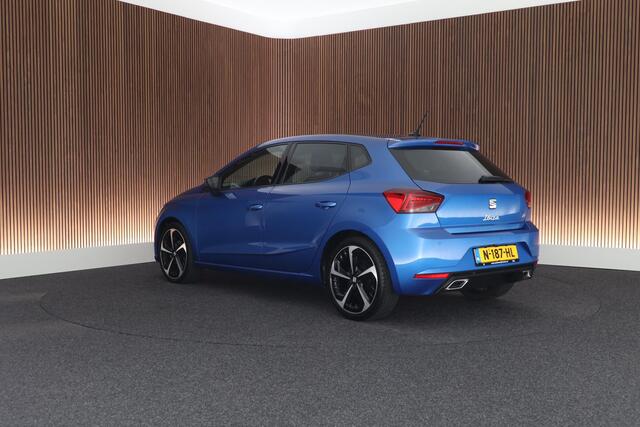 Seat IBIZA 1.0 EcoTSI 95pk FR Business Intense Stoelverwarming Camera Virtual Cockpit LED Navigatie