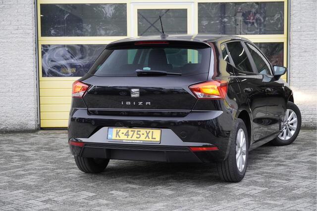 Seat IBIZA 1.0 TSI 5drs Style BJ2021 Lmv 15" | Pdc | Achteruitrijcamera | App-Connect | Navi | Climate control | Cruise control | Extra getint glas