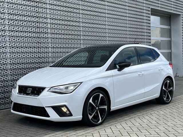 Seat IBIZA 1.0 TSI FR / Panoramadak / Digitale Cockpit / LED / Achteruitrijcamera / Stoelverwarming **