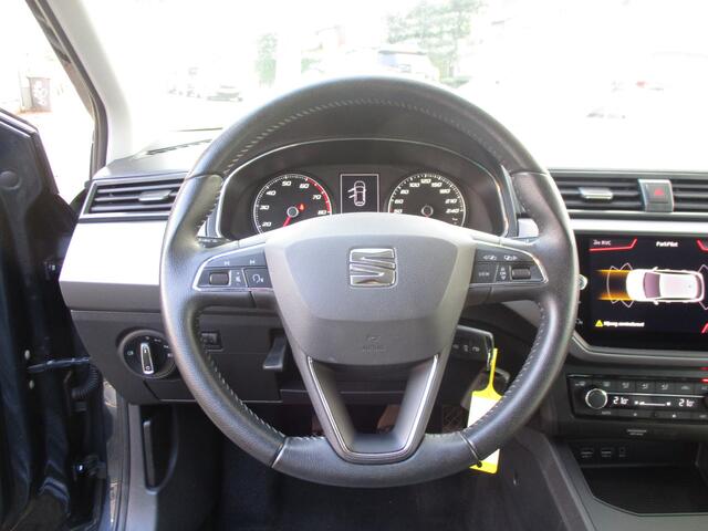 Seat IBIZA 1.0 TSI Style Business Intense 5-drs / AIRCO / NAVI / CAMERA / P.D.C / 136dkm