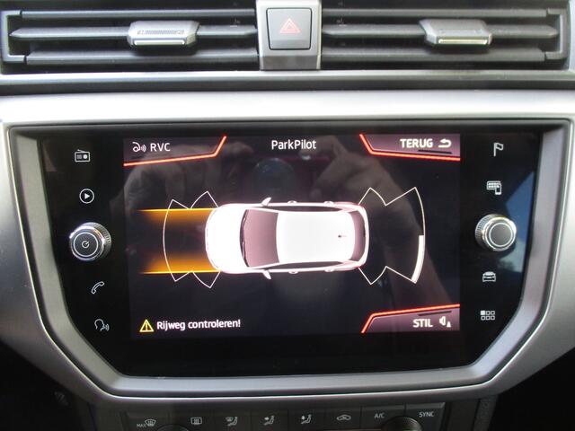 Seat IBIZA 1.0 TSI Style Business Intense 5-drs / AIRCO / NAVI / CAMERA / P.D.C / 136dkm