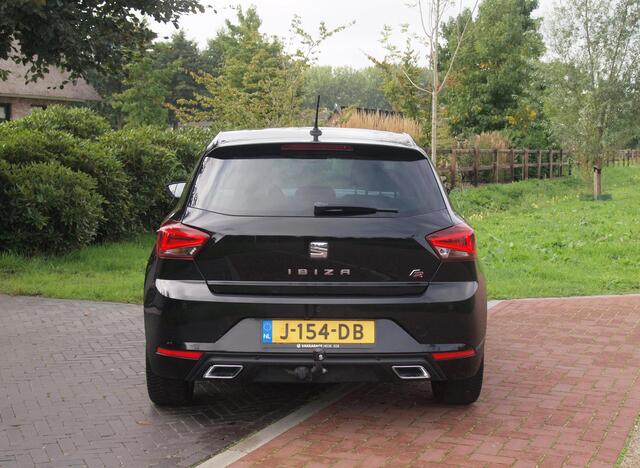 Seat IBIZA 1.0 TSI FR Business Intense | Camera | Apple Carplay | Trekhaak | Virtual Cockpit | NL-Auto |