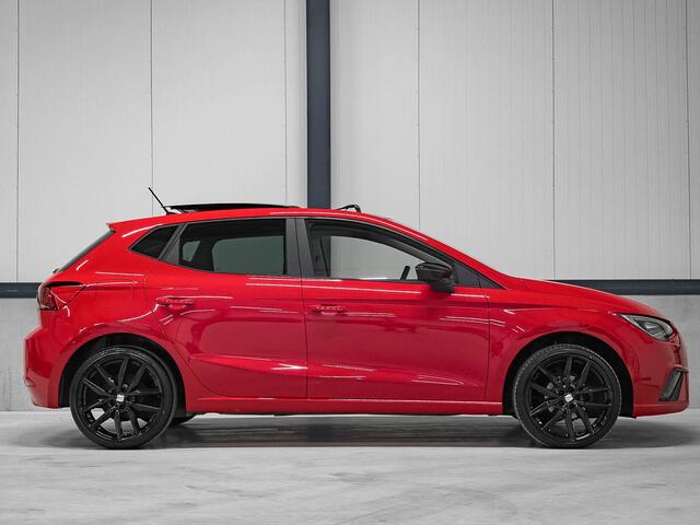 Seat IBIZA 1.0 TSI | Panoramadak| Black edition | LED | Keyless | Camera | Carplay | 18" |