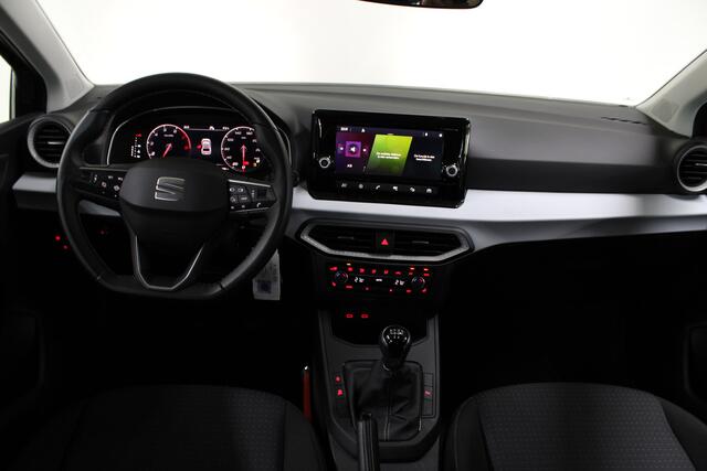Seat IBIZA 1.0 EcoTSI Style Business Connect / Stoelverwarming / Carplay / Android auto / PDC voor + achter /