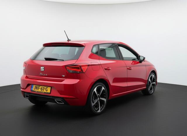 Seat IBIZA TSI 116PK DSG FR-SPORT CAMERA/CARPLAY/STOELVERWARMING