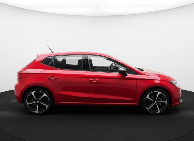 Seat IBIZA TSI 116PK DSG FR-SPORT CAMERA/CARPLAY/STOELVERWARMING