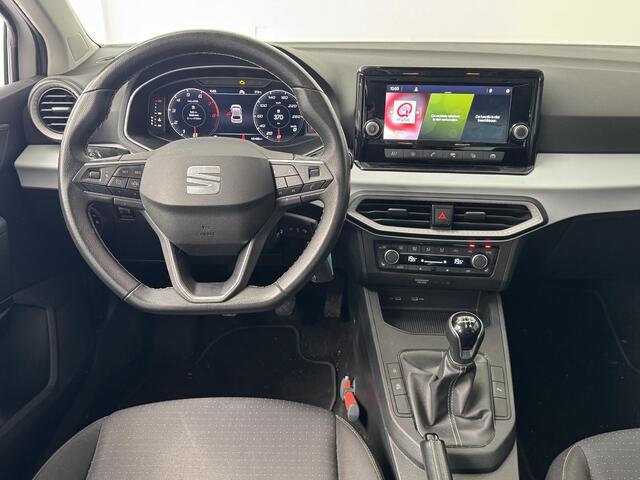 Seat IBIZA 1.0 EcoTSI 4.OH! Edition | Stoelverwarming | Parkeersensoren V+A | Apple CarPlay/ Android Auto | Climate Control |