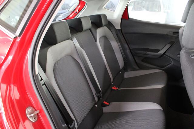 Seat IBIZA 1.0 TSI Style / Apple carplay / Android auto / Trekhaak / Airco /