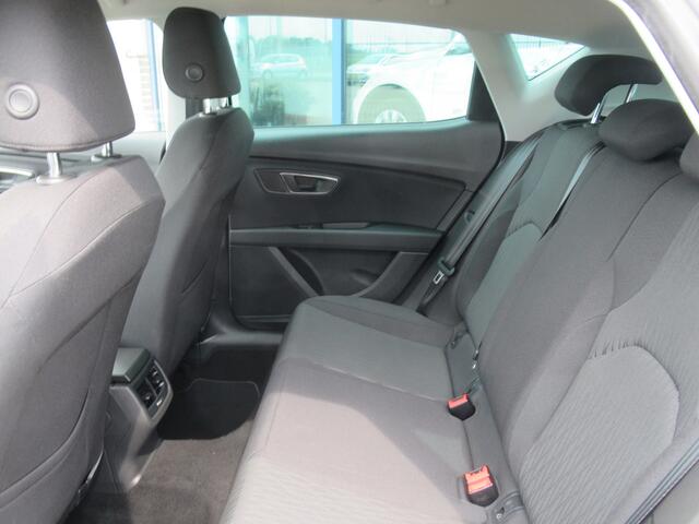 Seat LEON 1.0 EcoTSI Style Connect, Carplay + Android Auto / Climate Control / Cruise Control / Parkeersensoren achter